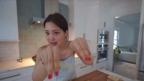 【sv-259】 I got my nails done / 我做了美甲